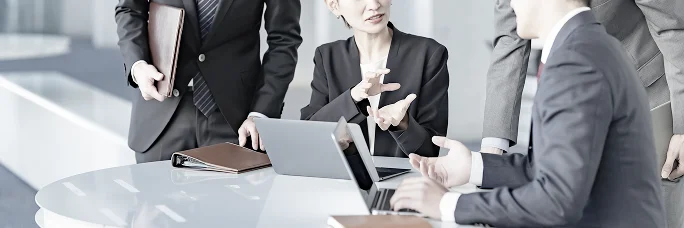 採用手法の見直しにより応募数を増加させ安定採用を実現